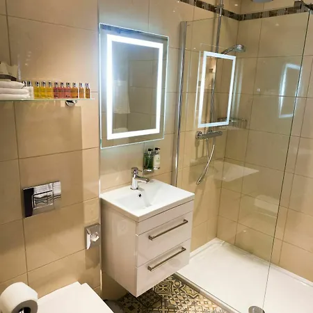 12th Lock Boutique Hotel 3*