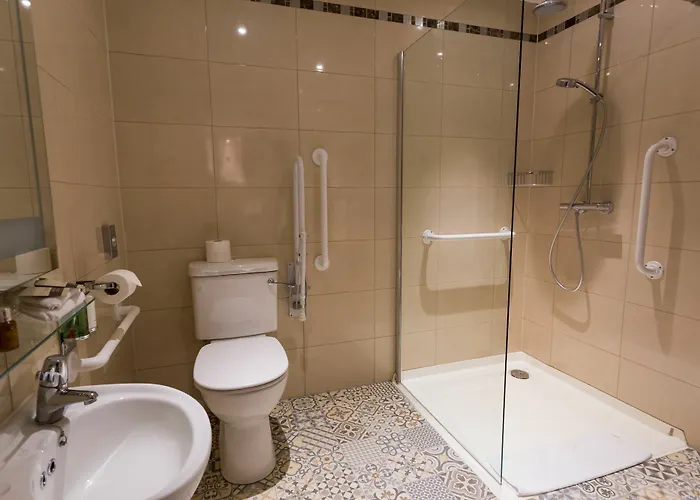 12th Lock Boutique Hotel 3*