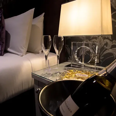 12th Lock Boutique 3*